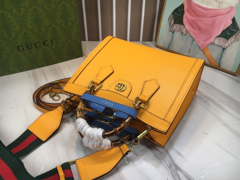 Gucci Shopping Bags